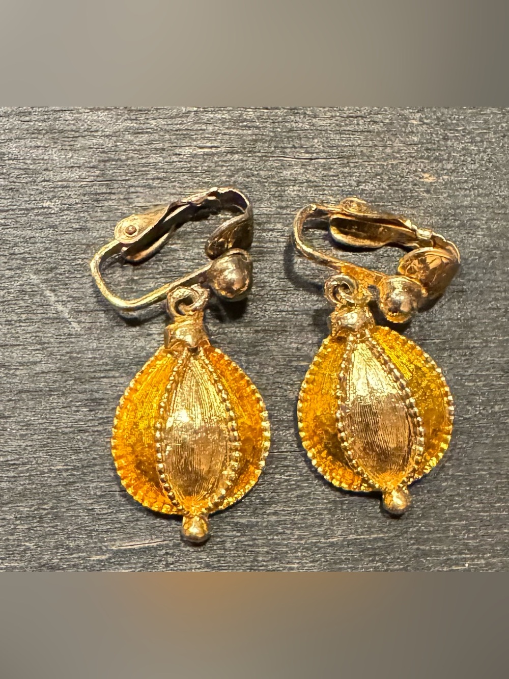 Vintage Gold-Tone Drop Clip-On Earrings